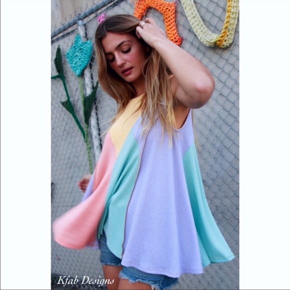 LAST 1! Multi Color Soft Color Block Waffle Knit Out-Seam Overlock Top! - Picture 6 of 8